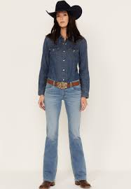 WRANGLER PAIGE RETRO WOMEN'S MID RISE MEDIUM WASH  BOOTCUT JEANS