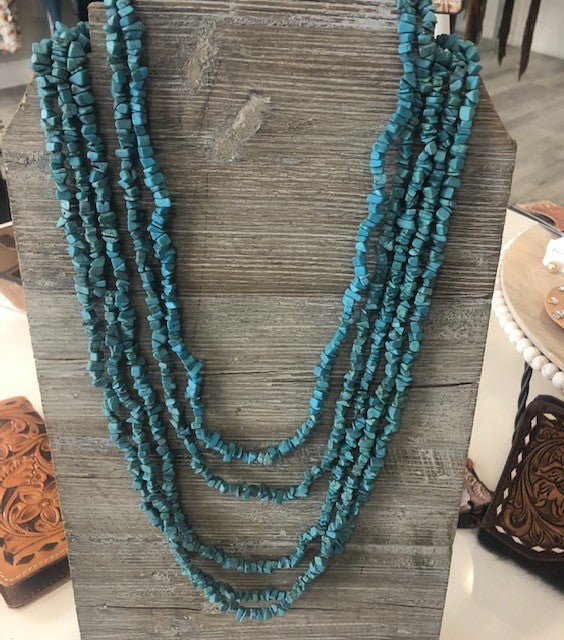 Turquoise faux Chips Necklace 36"